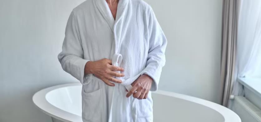 Bath Lift for Elderly Safe and Comfortable Bathing for Seniors