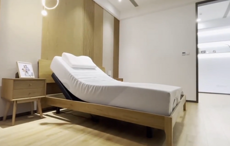 2025-5-23-king size adjustable bed frame5853.png